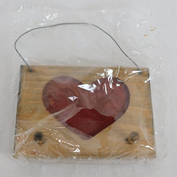 Unknown Other - Wood Wall Plaque Rectangle with Indented Red Heart Two Pegs Wire Hanger FLAW